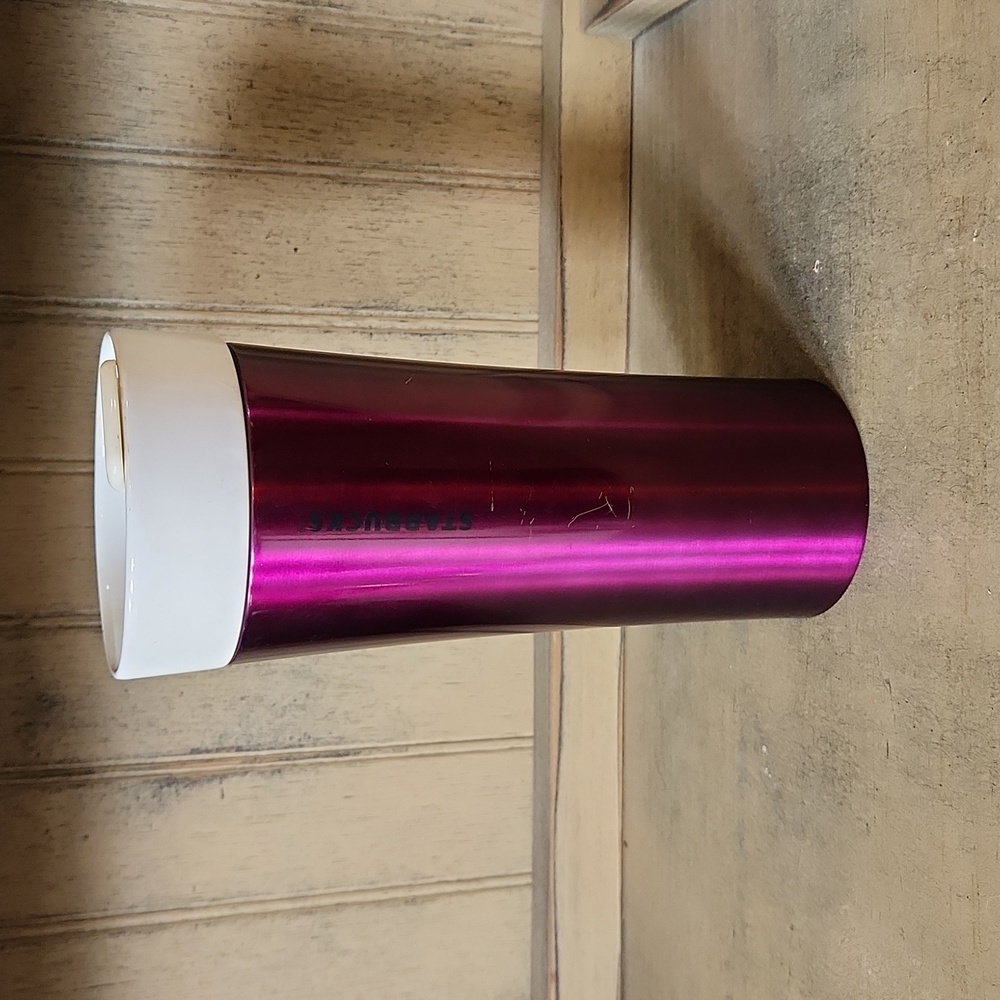 Starbucks 12 ounce portable coffee bottle with lid